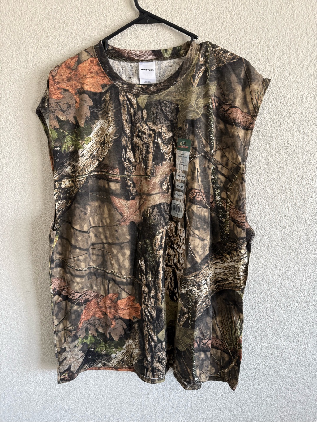 Mossy Oak Brown Tan Green Camo Tag Crewneck Tee